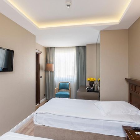 Semsan Hotel Estambul Exterior foto