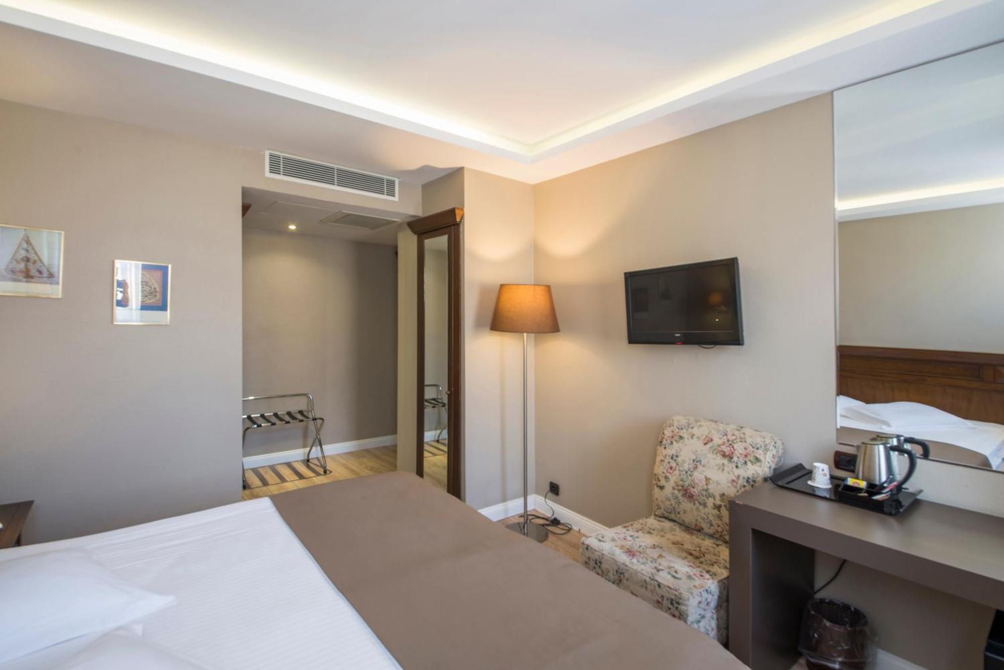 Semsan Hotel Estambul Exterior foto